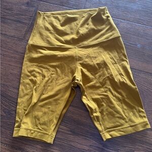 Women’s lululemon biker shorts
